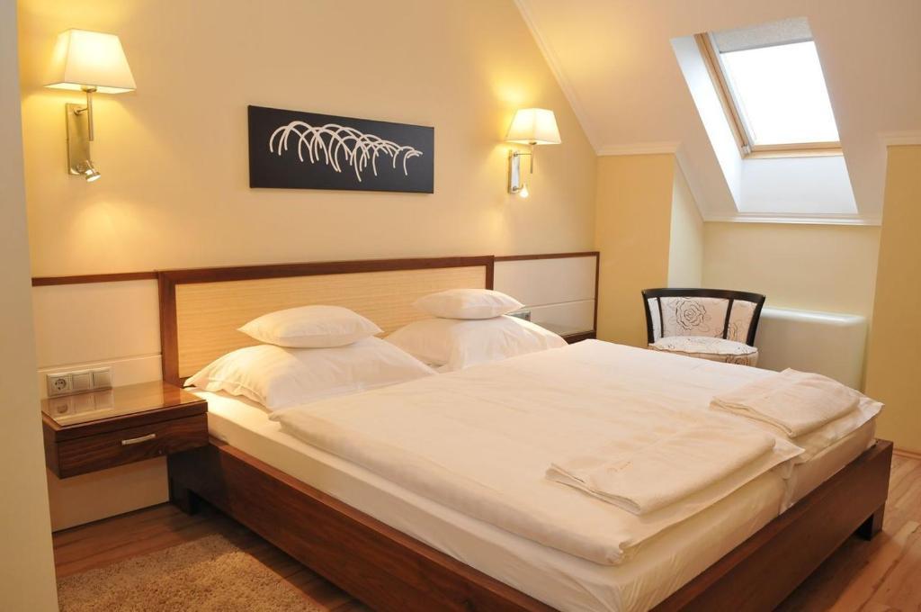 Mizse Motel Lajosmizse Room photo