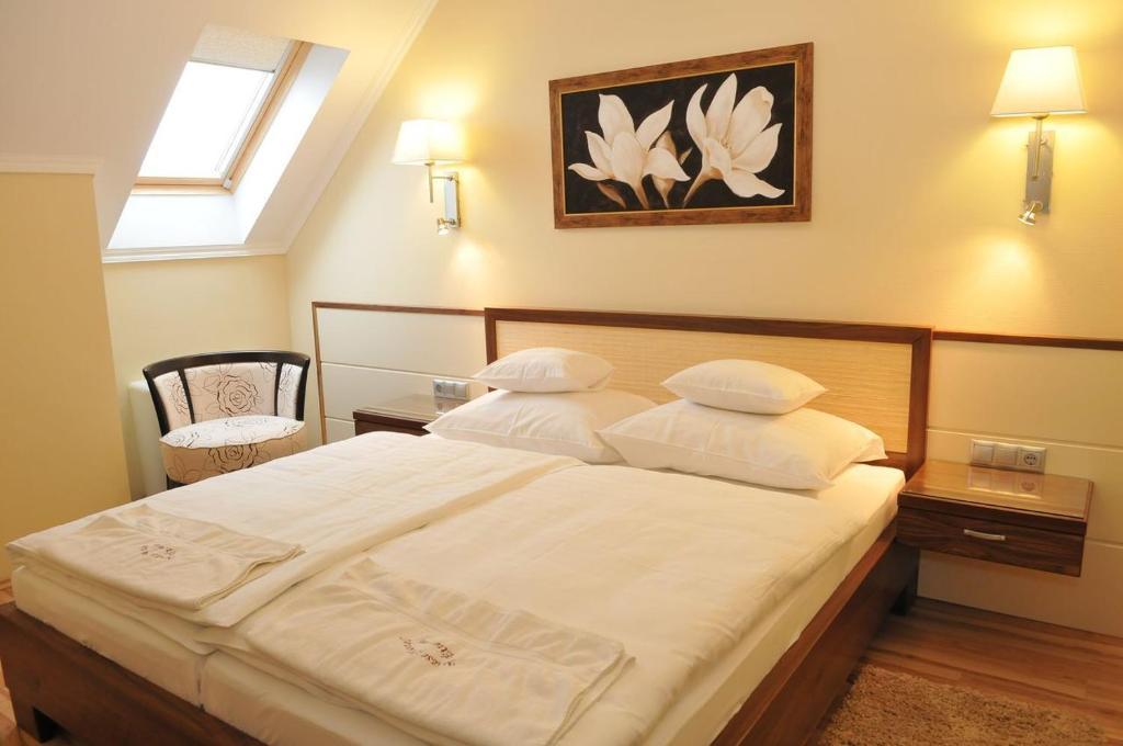Mizse Motel Lajosmizse Room photo